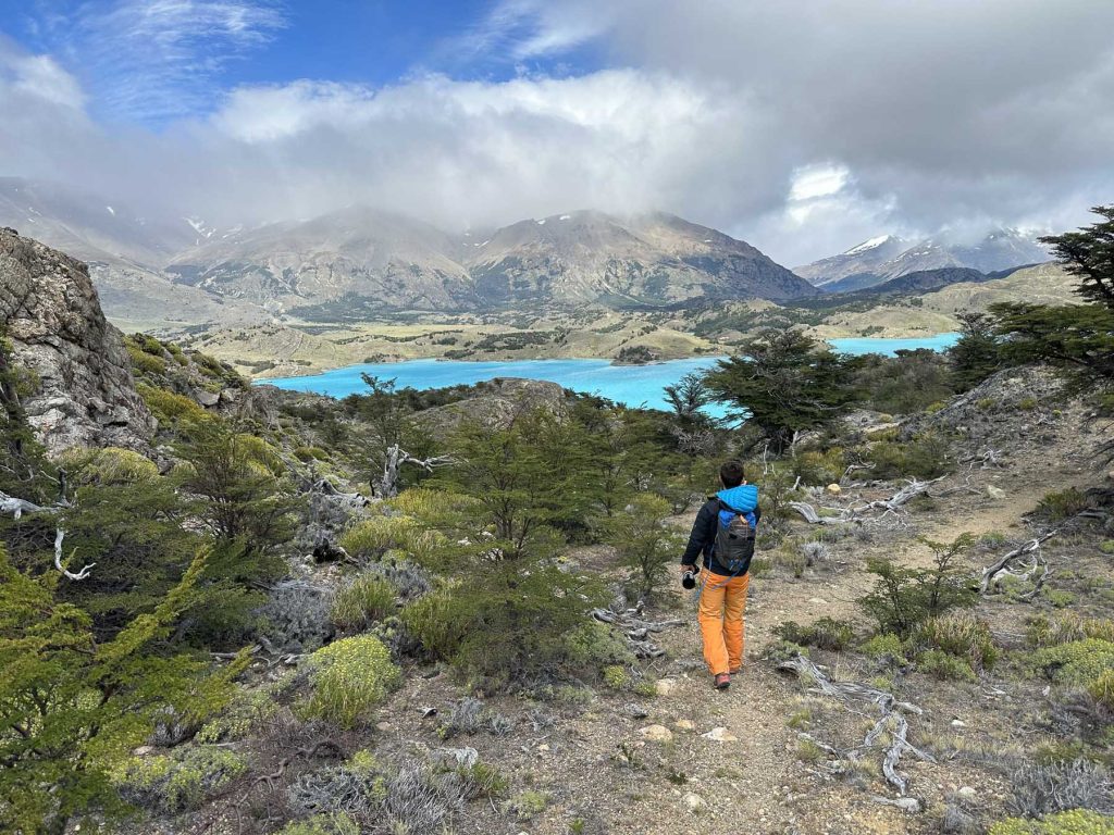 Wanderer im Perito Moreno Nationalpark - - Patagonien Reise