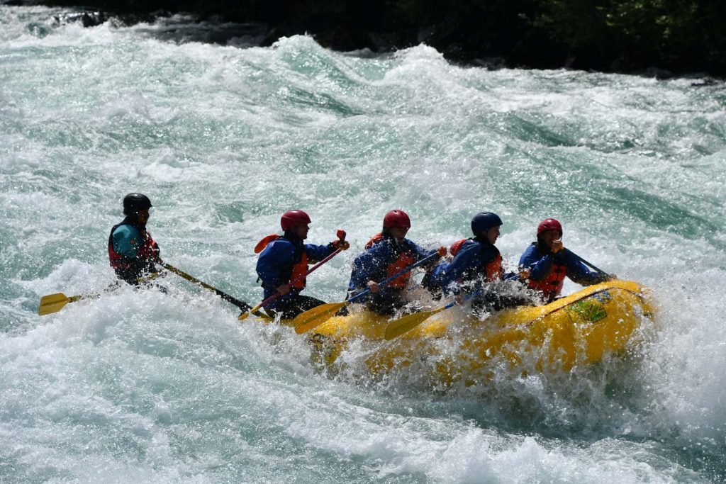 Stromschnellen mit Rafting Boot in Futaleufú