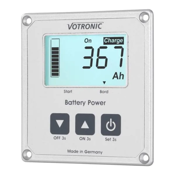 Produktbeispiel für einen Batteriecomputer, hier der Votronic LCD-100 S Batteriecomputer.