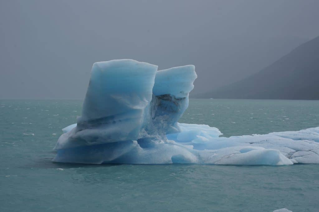 Eisberge auf Gletschersee auf unserer Patagonien Reise