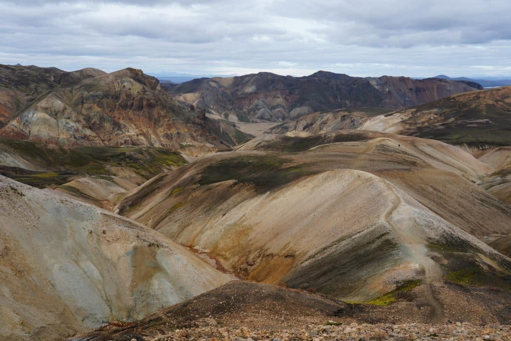 Rhyolithberge entlang der Laugavegur Trekking Tour in Island