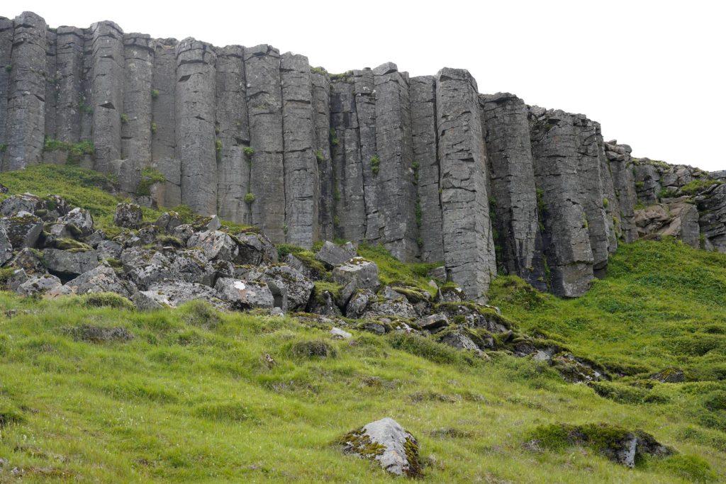 Basaltsäulen - Island 10 Tage Rundreise 