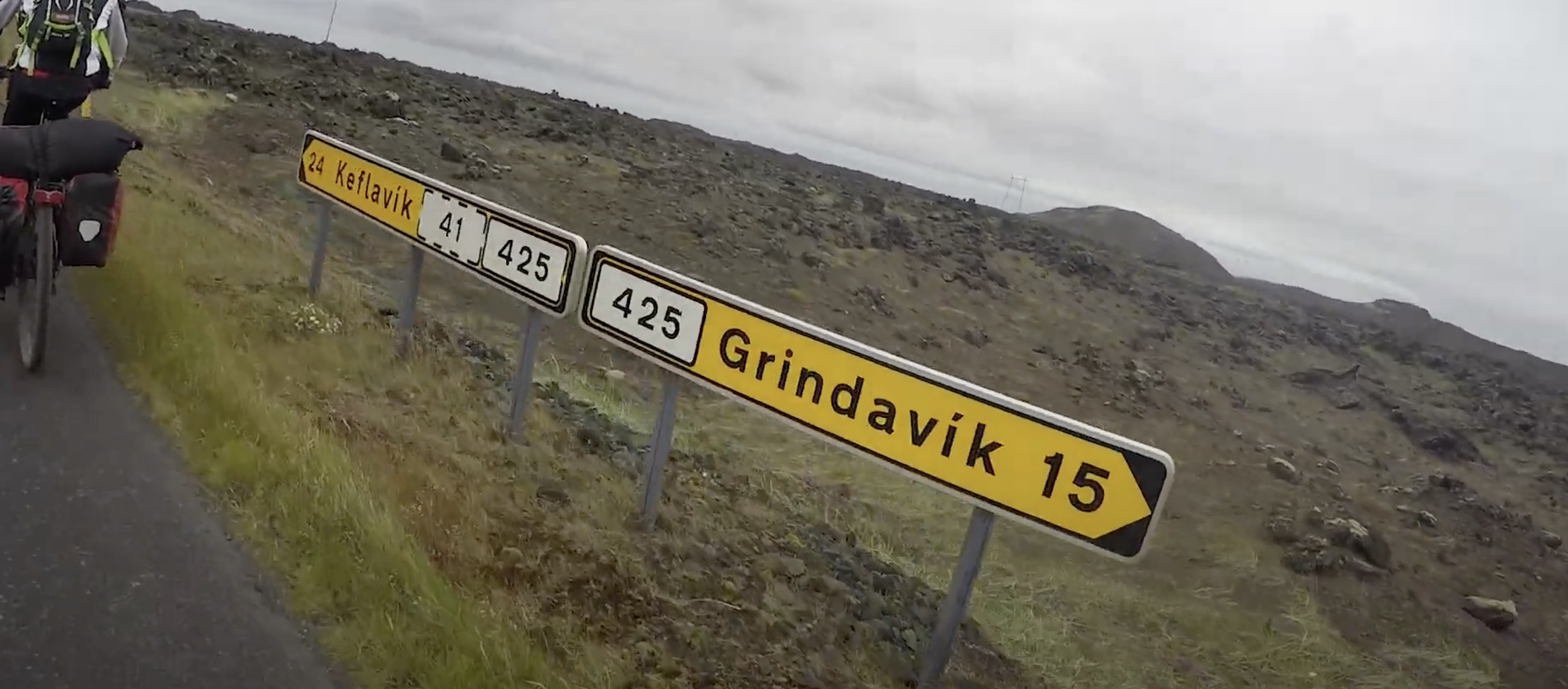 Straßenschild Richtung Reykjavík