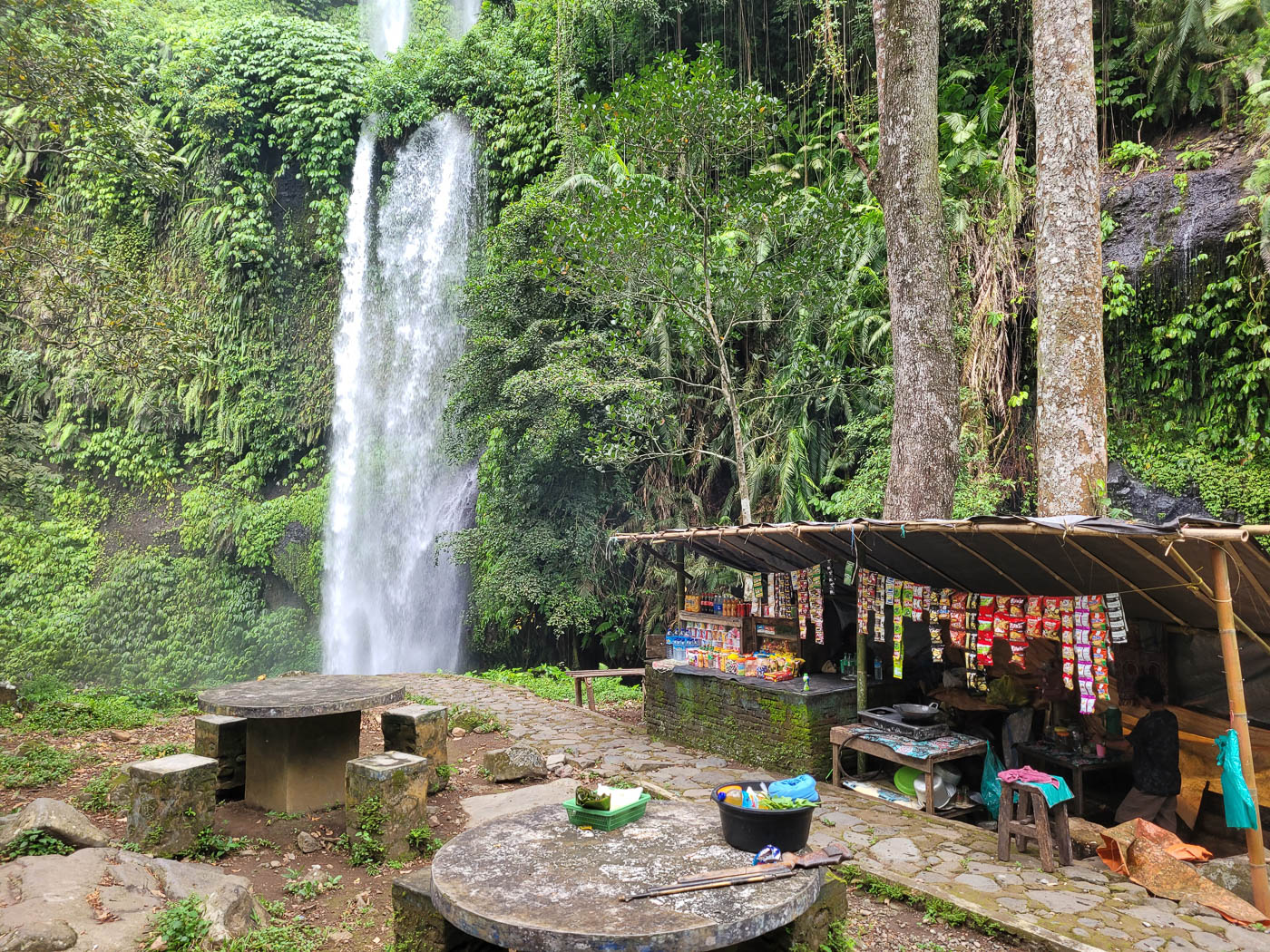 Der Air Terjun Wasserfall