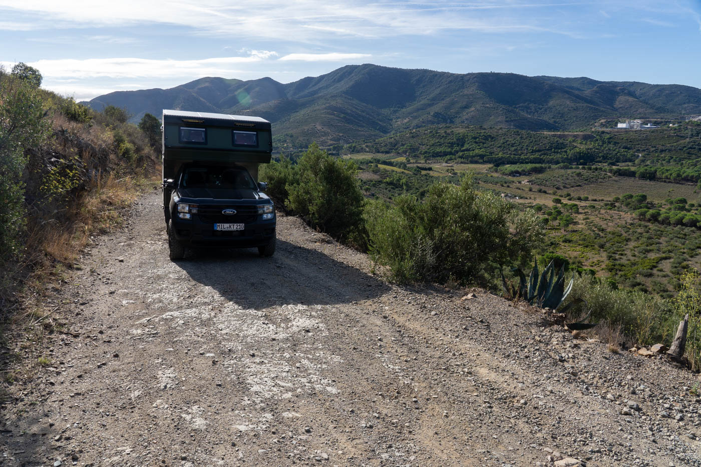 Schotterpiste Offroad Tour in den Pyrenäen von Llanca aus