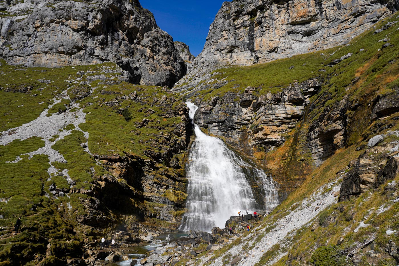 Wasserfall Colo de Cabello im Nationalpark Ordesa - Pyrenäen