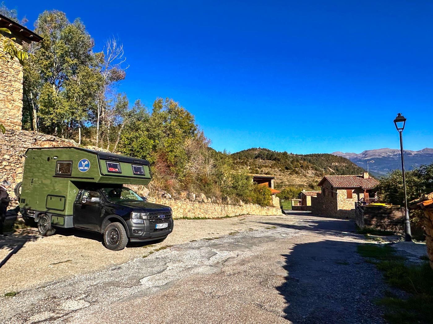 Wohnmobil in Estana Beginn der Wanderung im Naturpark Parc Natural Cadí-Moixeró