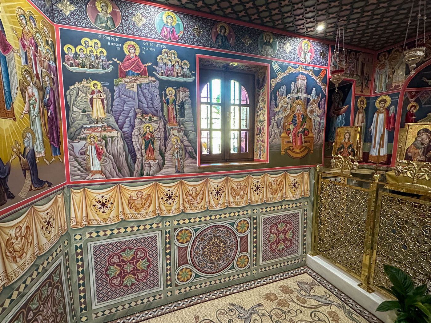 Kirche des Metéora Klosters Ágias Barbáras Rousánou in Griechenland