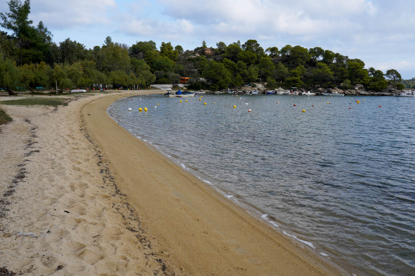 Sandstrand in Vourvouróu auf Sithonía