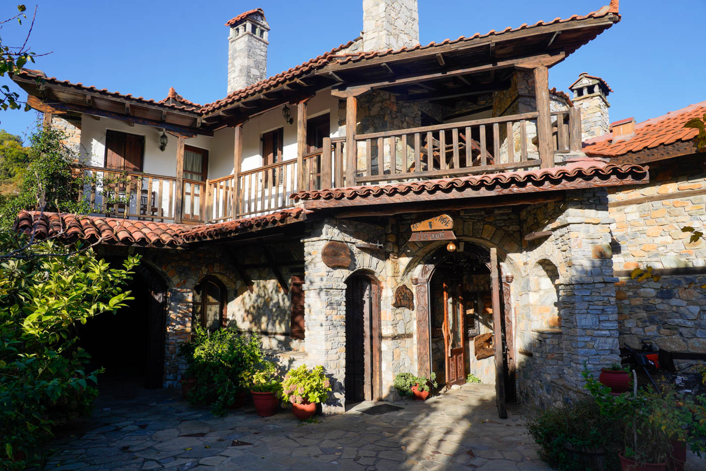 Restaurant Agnanti in Palaiós Panteleímonas