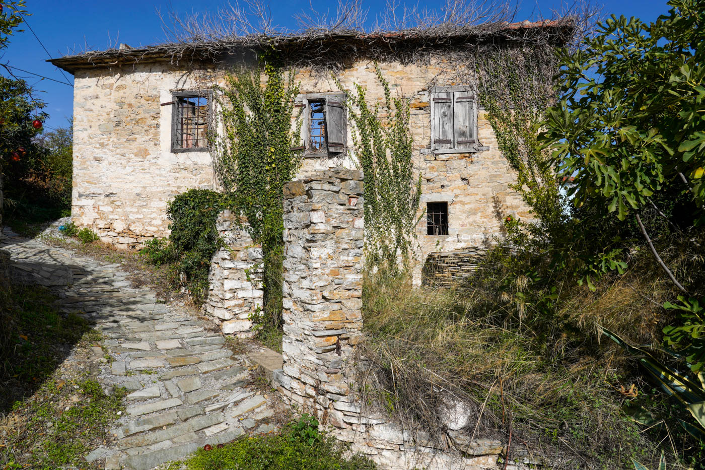 Traditionelles Steinhaus in Xinóvrysi  auf Pilion